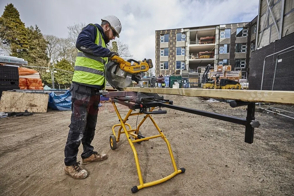 Table Pour Scie à Onglets DeWalt DE7260 – Image 11
